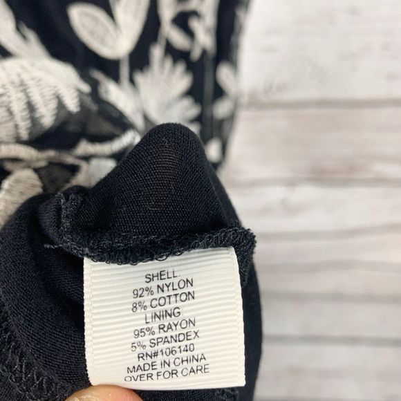 ULTRA PINK Floral Embroidered Tank - Picture 5 of 5